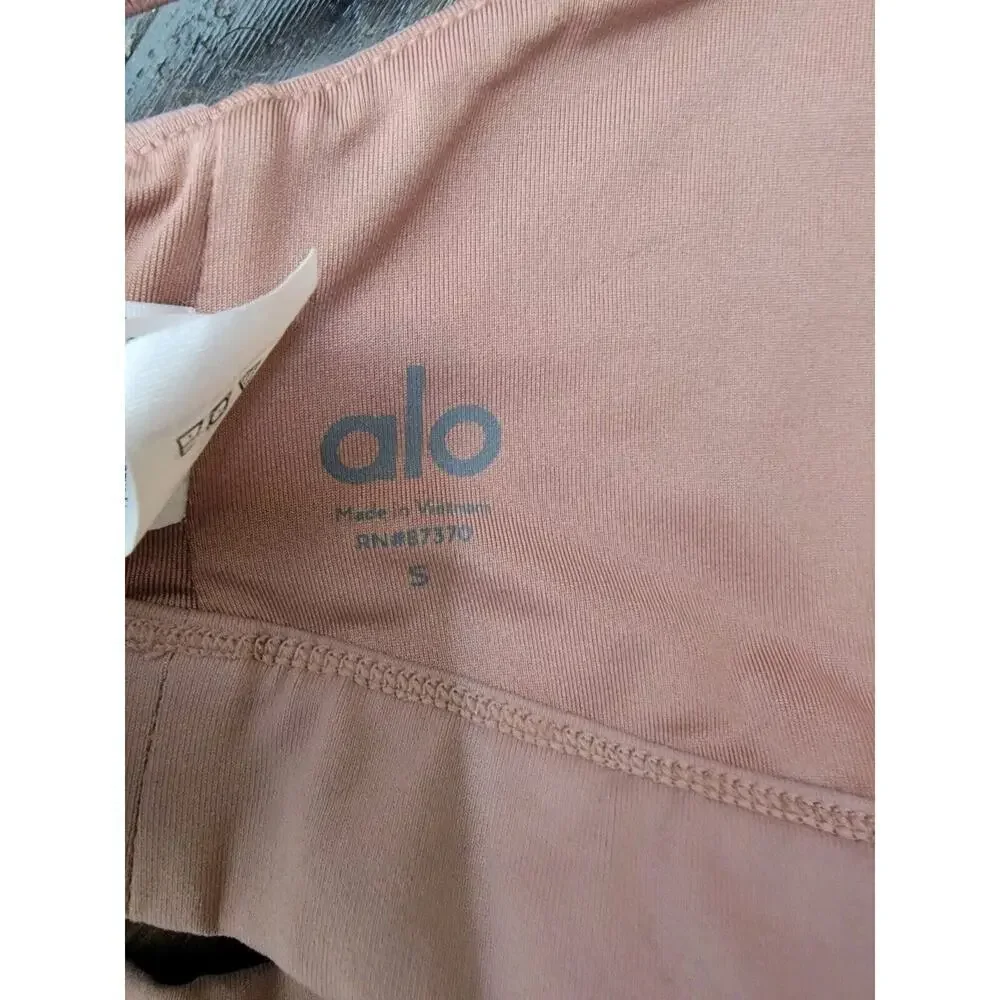 Alo Yoga Sport Bra Womens Small V Neck Cross Back Blush Pink Logo